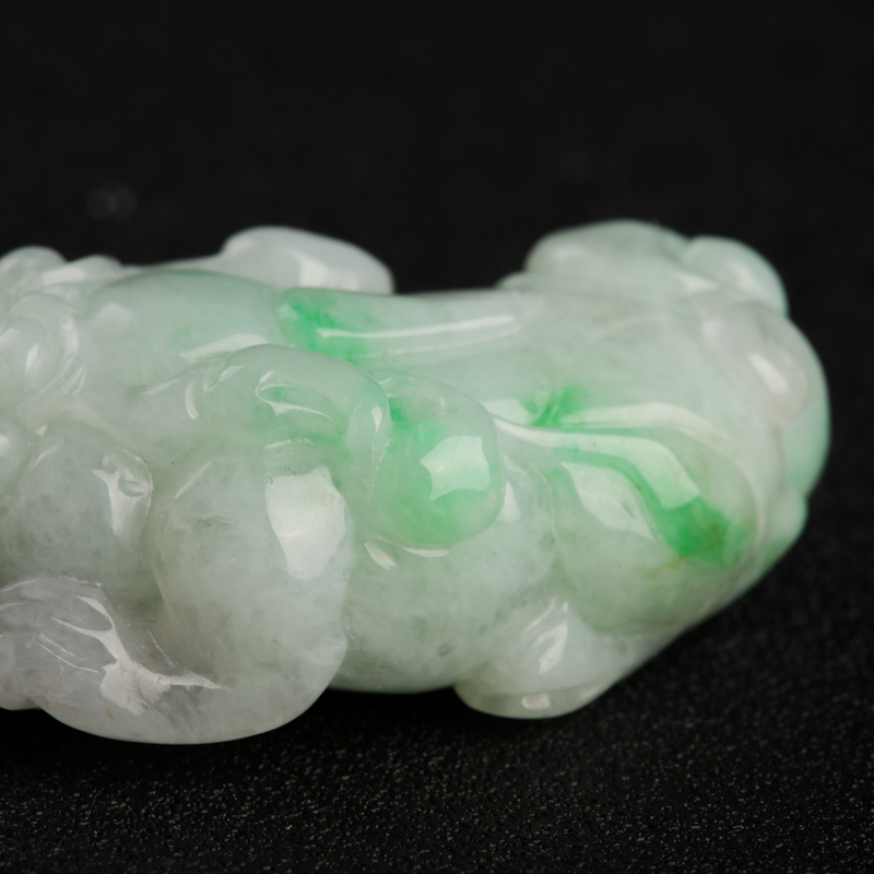 翡翠吊坠-红掌柜