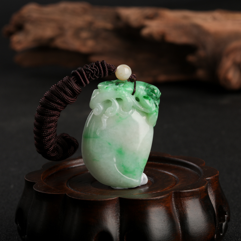 天然缅甸糯种飘翠翡翠福瓜吊坠-红掌柜