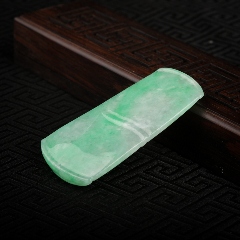 翡翠节节高升吊坠-红掌柜