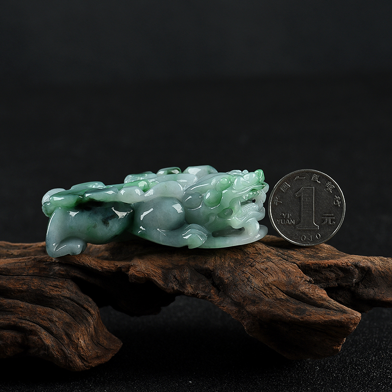 天然翡翠貔貅吊坠-红掌柜