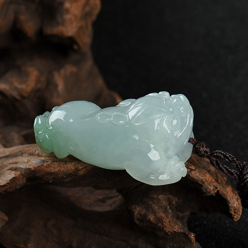 飘翠翡翠金蟾吊坠-红掌柜