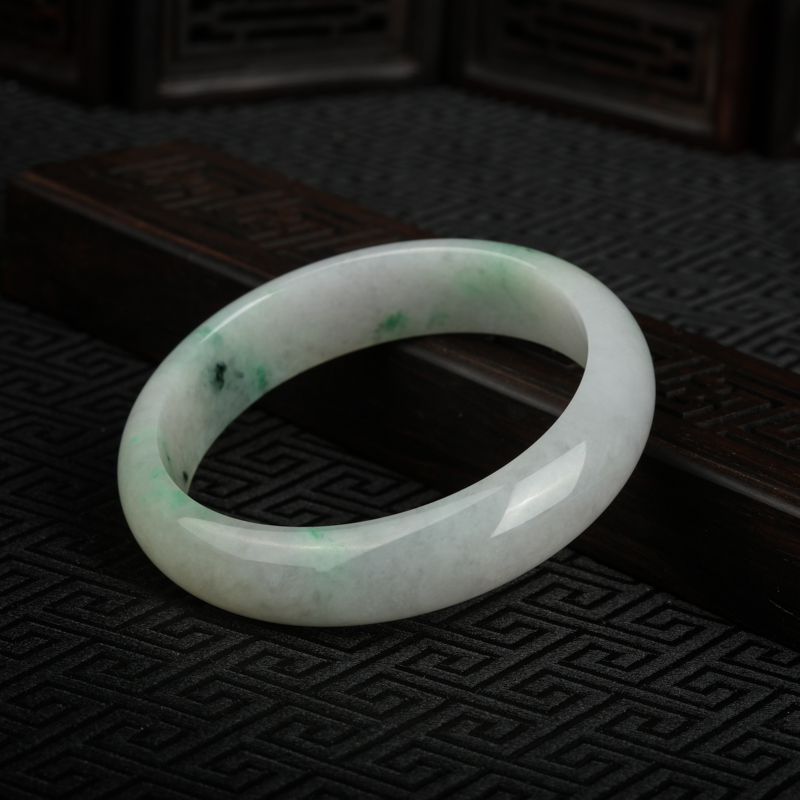 翡翠手镯-红掌柜