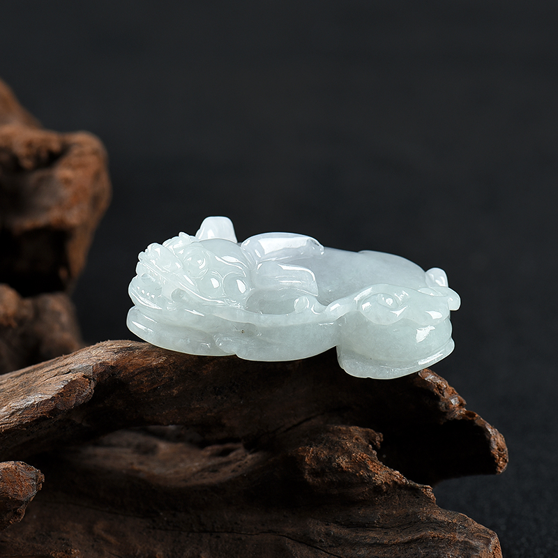 天然翡翠貔貅吊坠-红掌柜