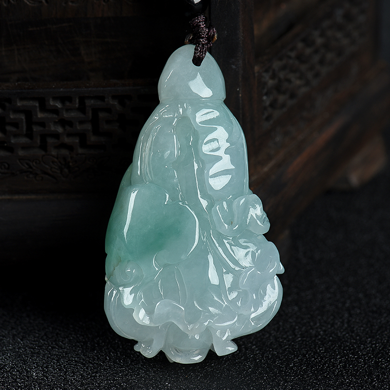 缅甸天然糯种飘翠翡翠吊坠-红掌柜