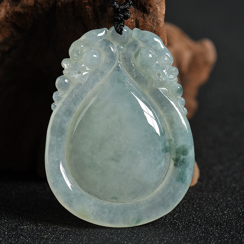 飘花翡翠福在眼前吊坠--红掌柜