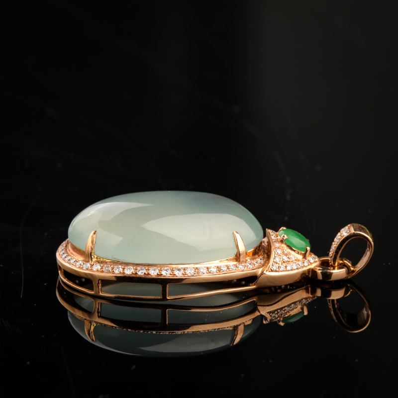 缅甸糯冰种翡翠-红掌柜