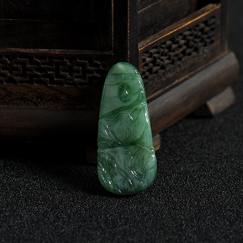 缅甸天然翠绿翡翠一品清廉吊坠-红掌柜