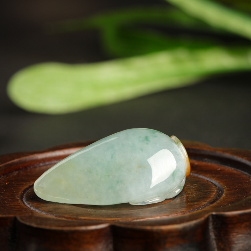 俏色翡翠福瓜吊坠 - 红掌柜