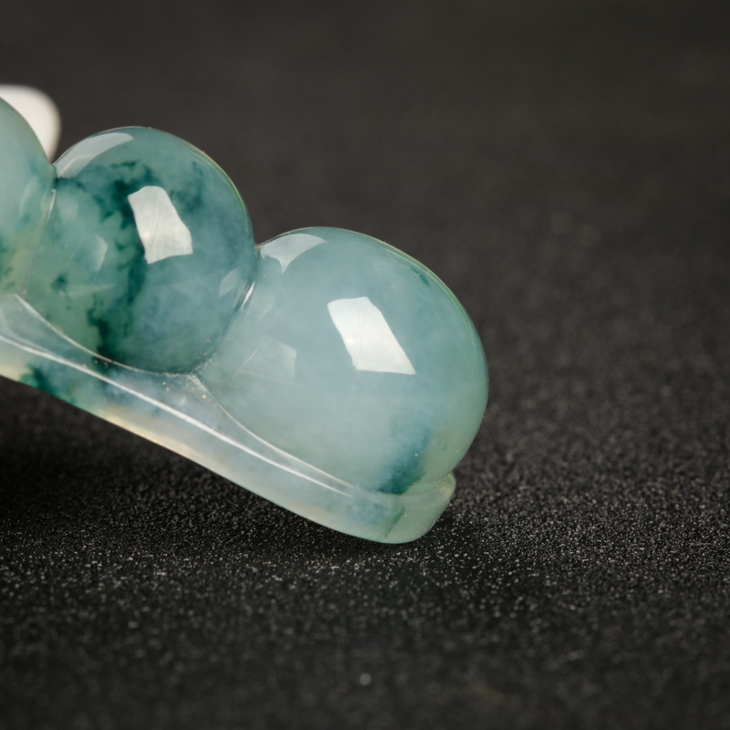 缅甸A货天然糯种飘花翡翠吊坠 - 红掌柜