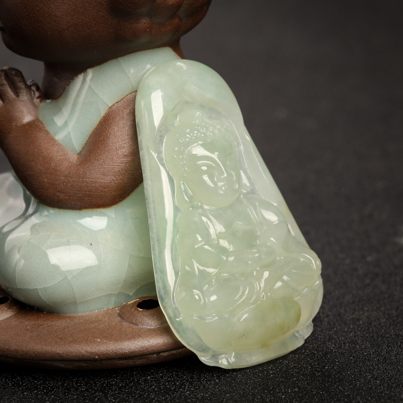 浅绿翡翠宝宝佛吊坠-红掌柜