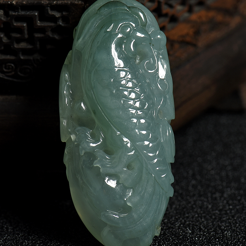 缅甸翡翠英明神武吊坠-红掌柜