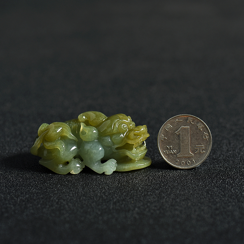 糯种翡翠貔貅吊坠-红掌柜