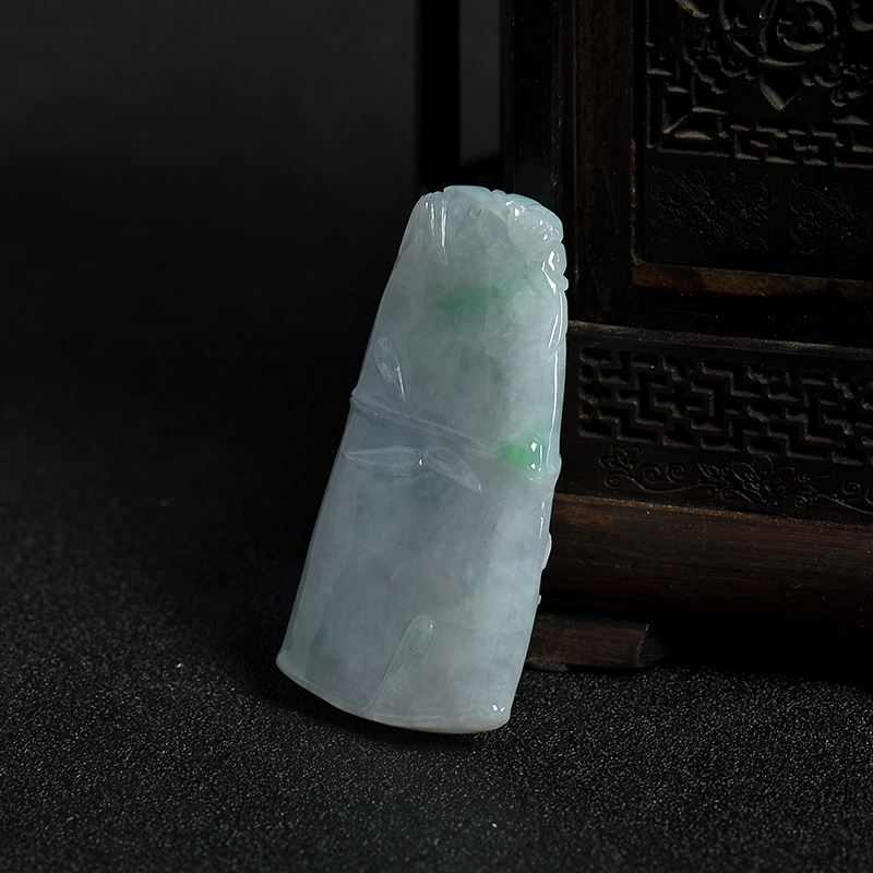 糯种飘翠翡翠节节高升吊坠-红掌柜