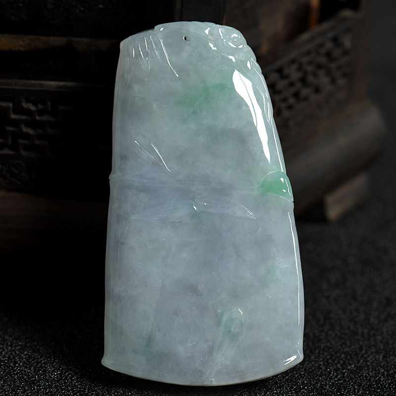 翡翠吊坠-红掌柜