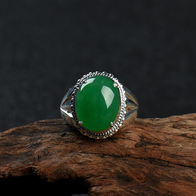 糯种翠绿翡翠戒面-红掌柜