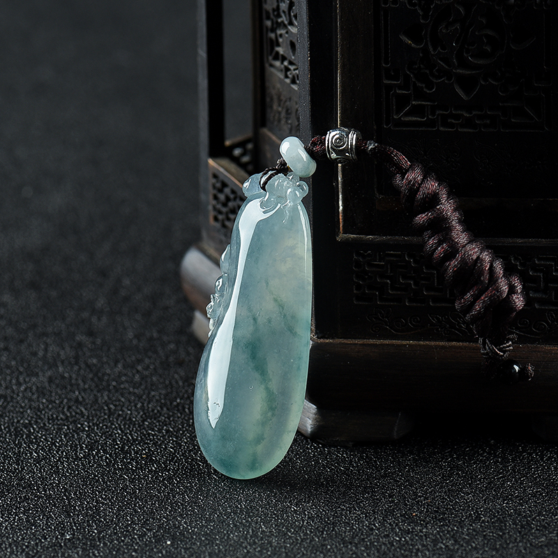 糯冰种翡翠福瓜吊坠-红掌柜