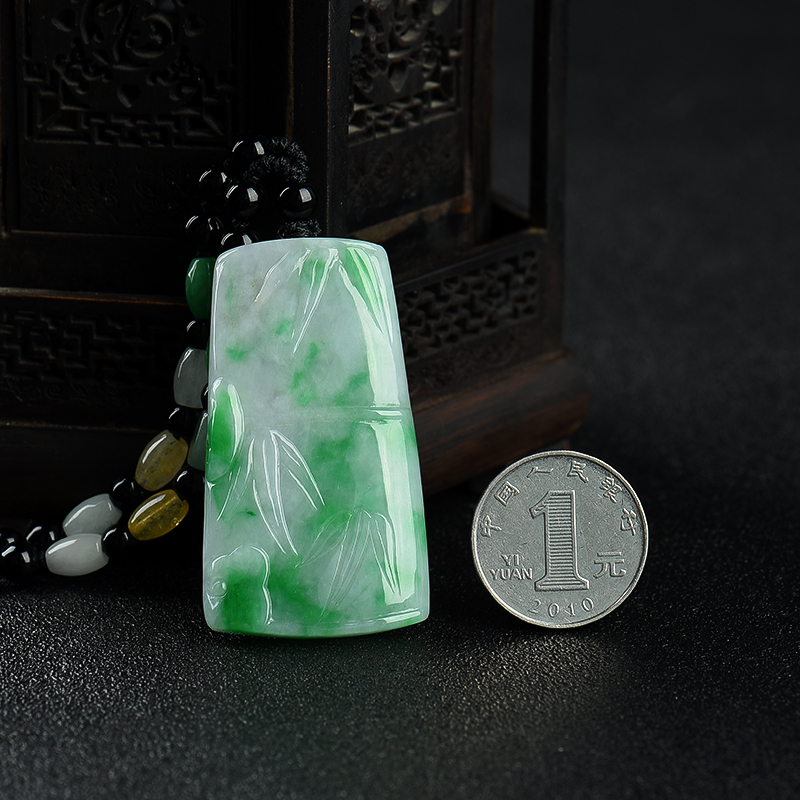 天然A货豆种翡翠节节高升吊坠-红掌柜