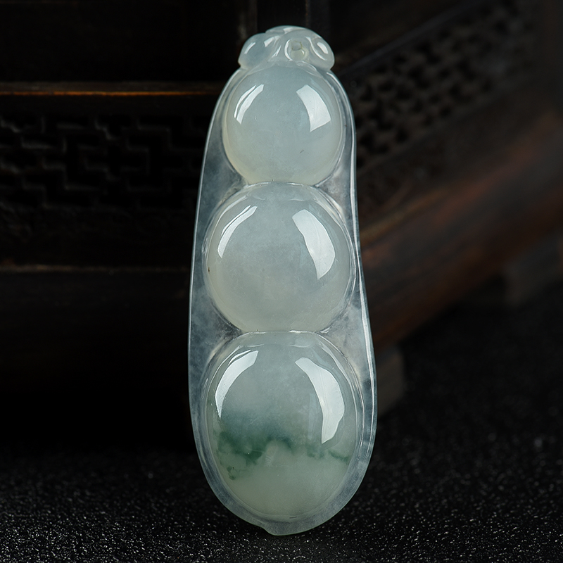 糯种飘花翡翠吊坠-红掌柜