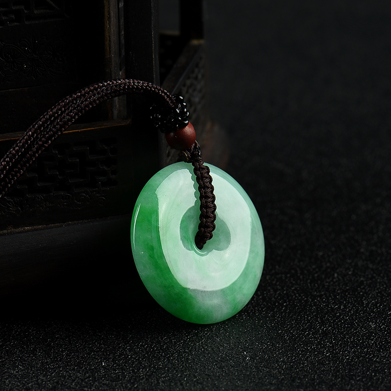 翠绿翡翠平安扣吊坠-红掌柜