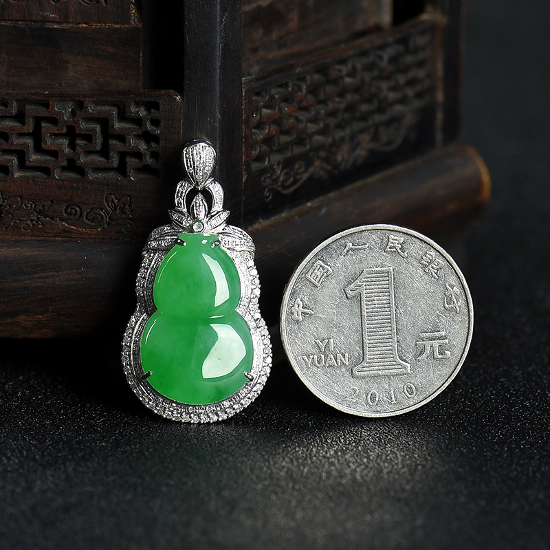 缅甸翡翠葫芦吊坠-红掌柜