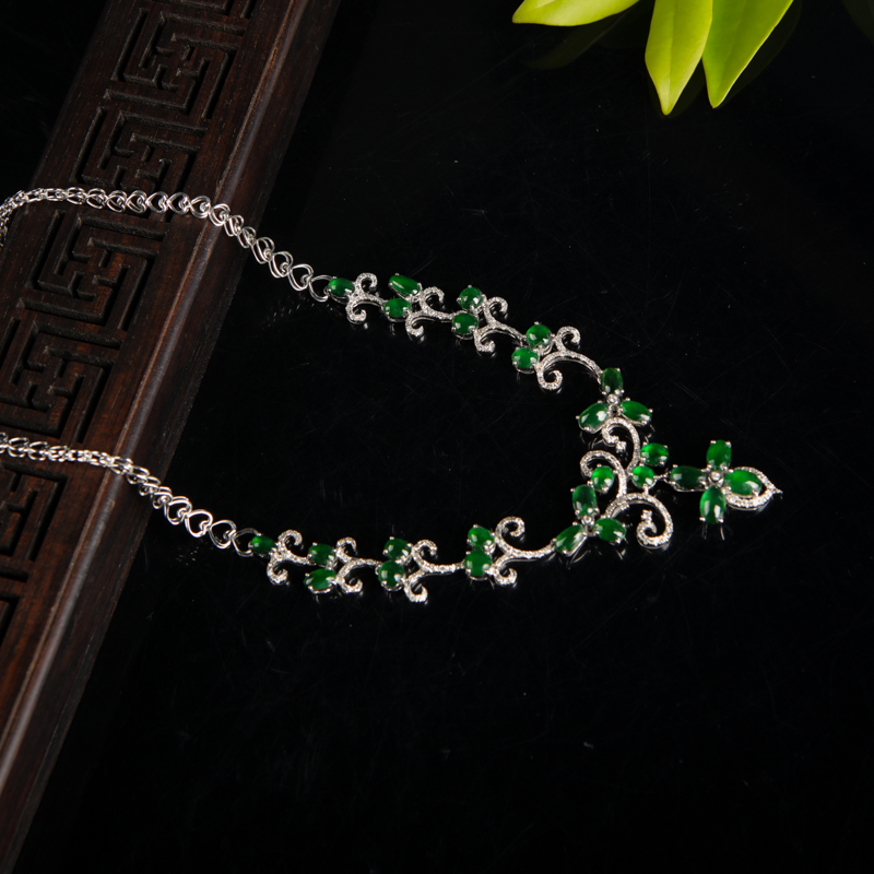 糯冰种深绿翡翠套装-红掌柜