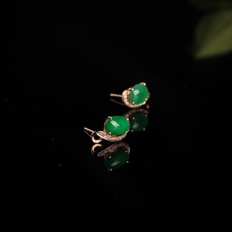 缅甸糯种翠绿翡翠耳钉-红掌柜