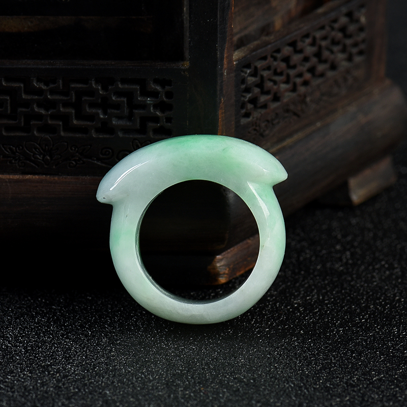 豆种飘翠翡翠马鞍戒指-红掌柜