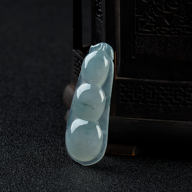 糯冰种翡翠连中三元吊坠-红掌柜