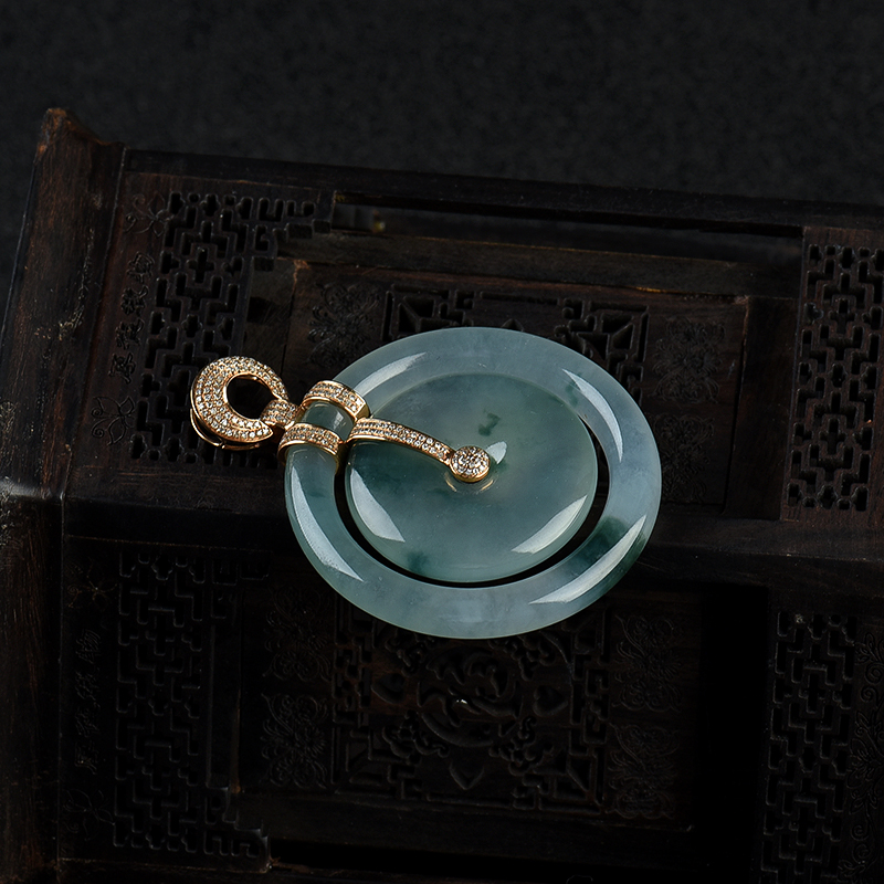 翡翠平安扣吊坠-红掌柜