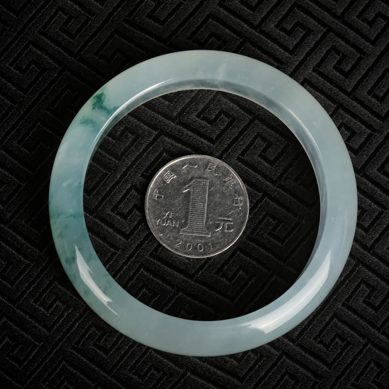 缅甸糯冰种飘花翡翠手镯-红掌柜