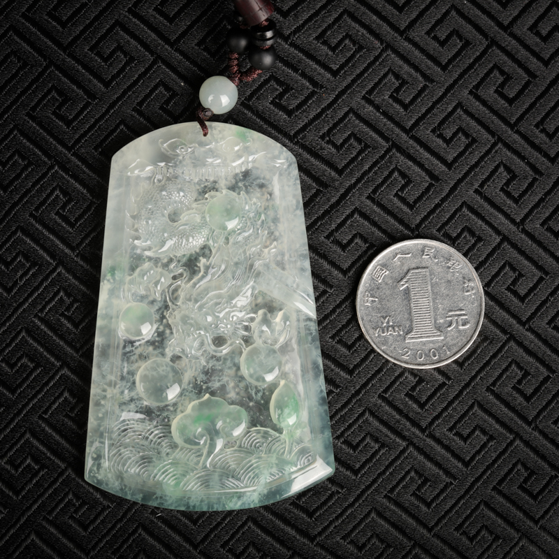 缅甸糯冰种飘翠翡翠龙牌吊坠-红掌柜