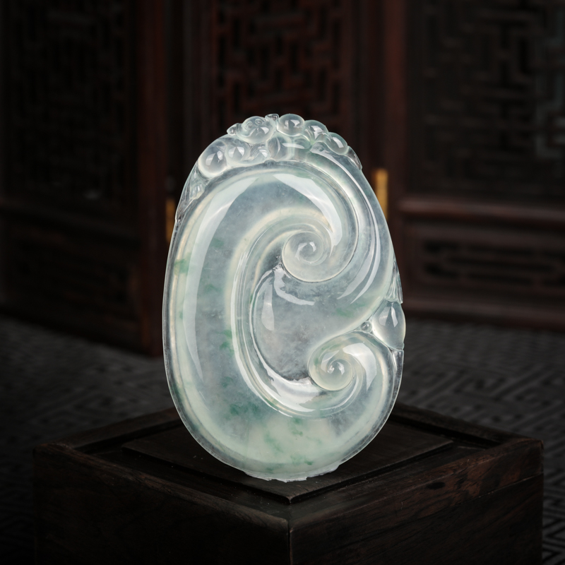 糯冰种飘花翡翠如意吊坠-红掌柜