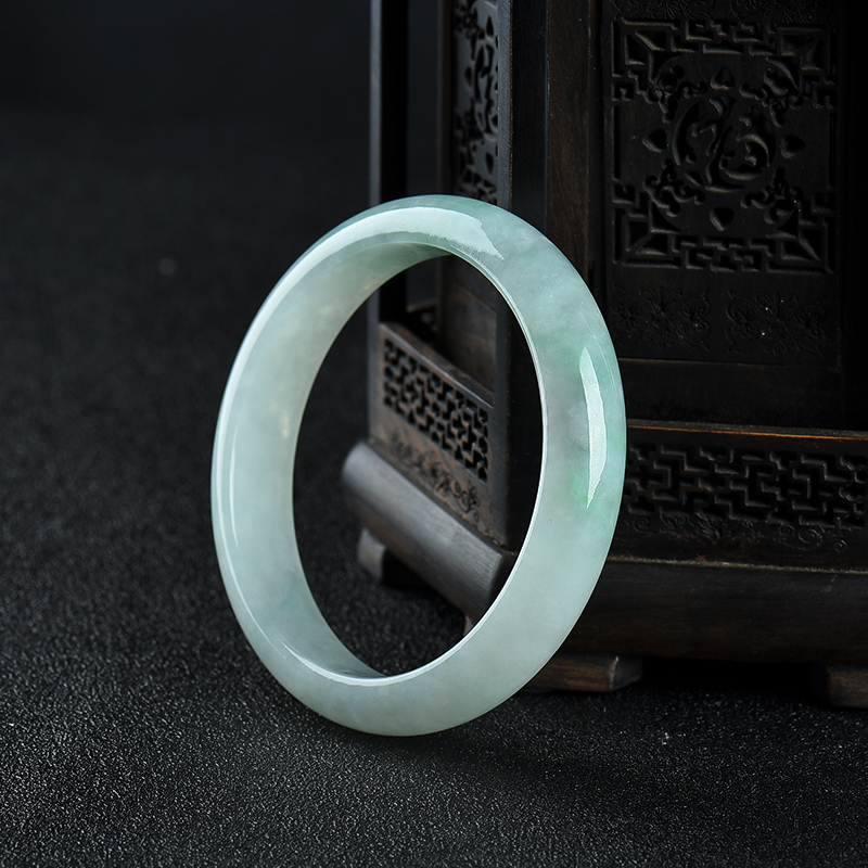 飘翠翡翠手镯-红掌柜