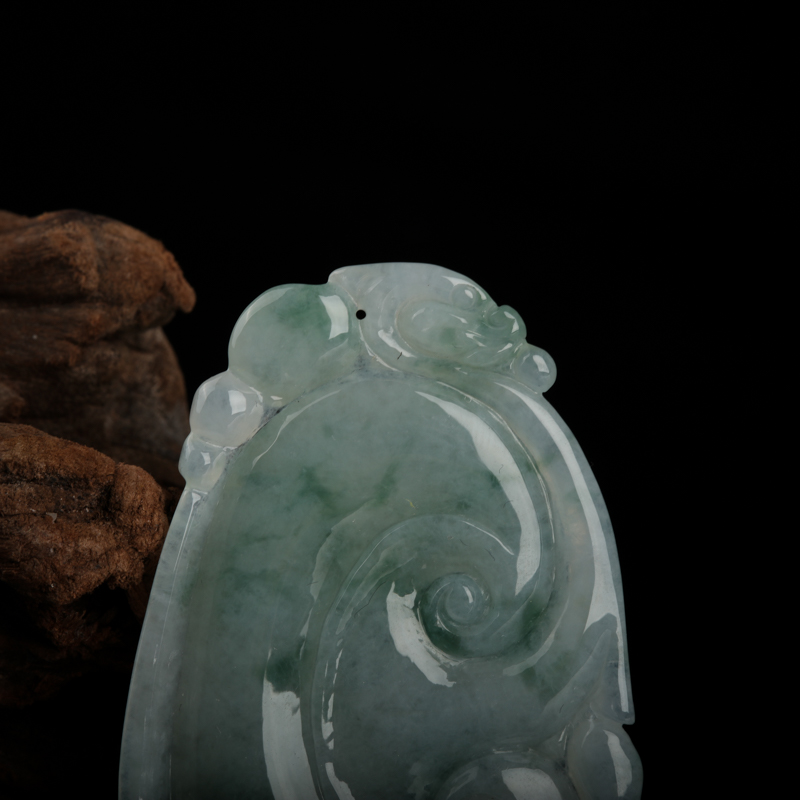 缅甸天然糯种翡翠如意吊坠-红掌柜