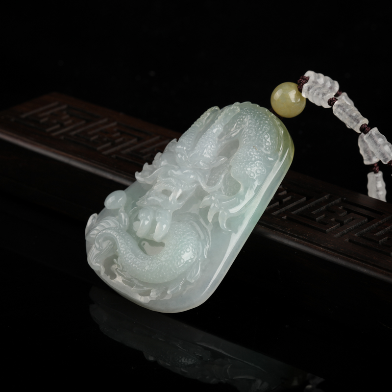 翡翠吊坠-红掌柜