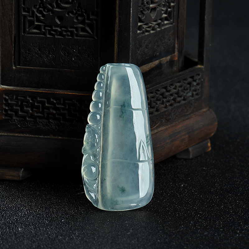 糯冰种飘花翡翠节节高吊坠-红掌柜