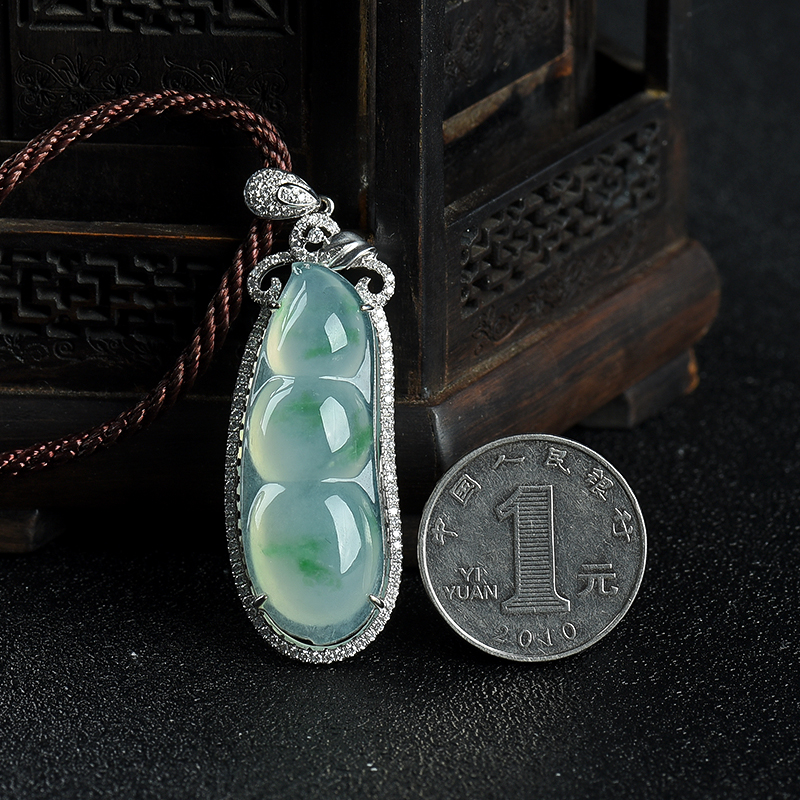 天然缅甸糯冰种飘翠翡翠-红掌柜