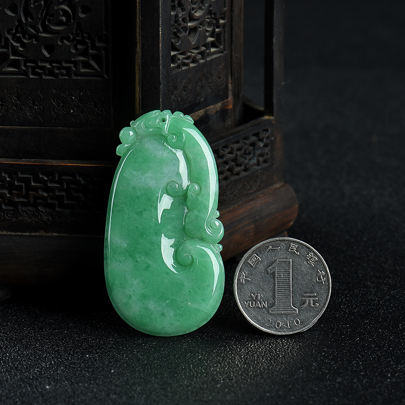 天然缅甸翡翠如意吊坠-红掌柜