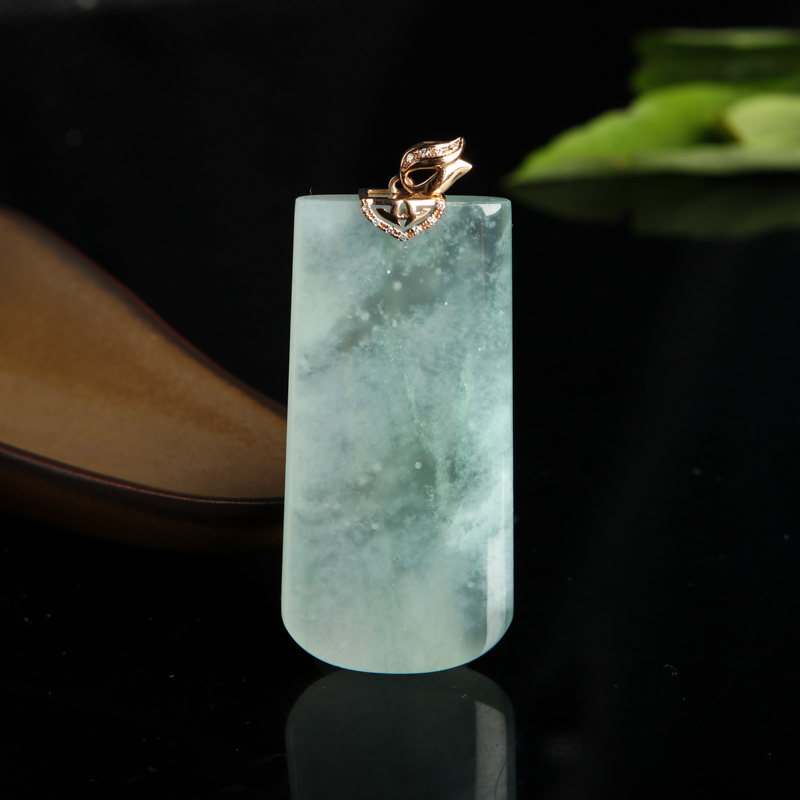 缅甸天然糯冰种飘花翡翠无事牌吊坠-红掌柜