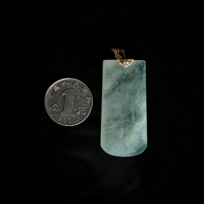 糯冰种飘花翡翠无事牌吊坠-红掌柜