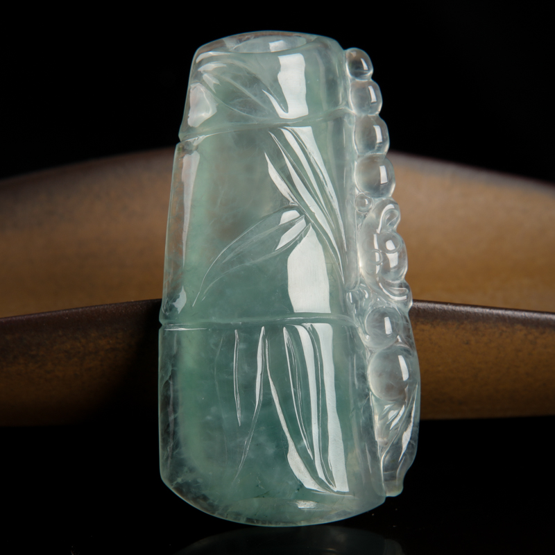 糯冰种翡翠节节高升吊坠-红掌柜