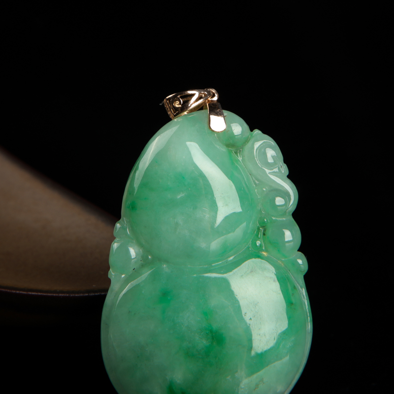 糯种翡翠葫芦吊坠-红掌柜