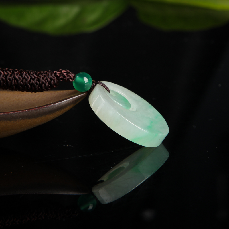 翡翠平安团圆吊坠-红掌柜