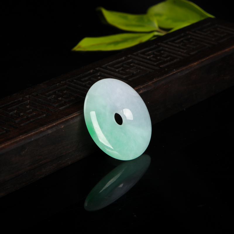 缅甸豆种春带彩翡翠平安扣吊坠-红掌柜