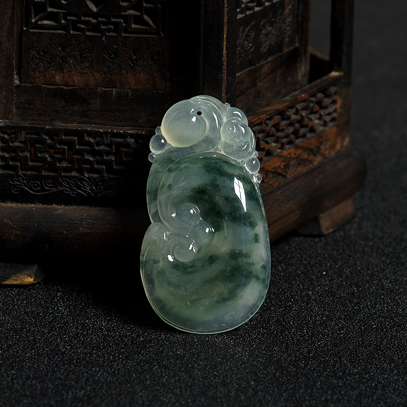 缅甸天然糯冰种飘花翡翠如意吊坠-红掌柜