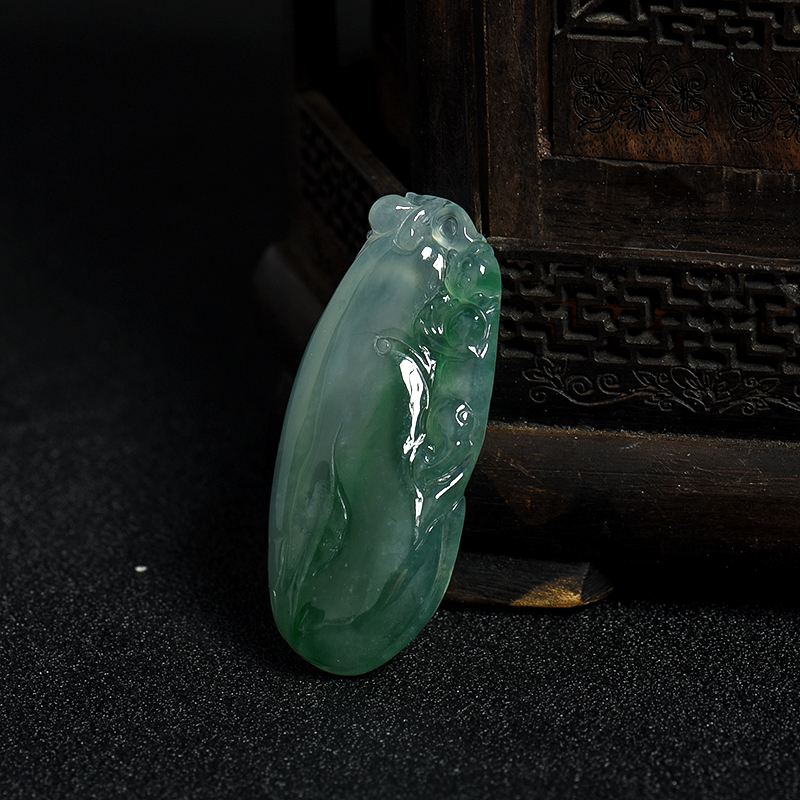 缅甸糯冰种飘翠翡翠福瓜吊坠-红掌柜