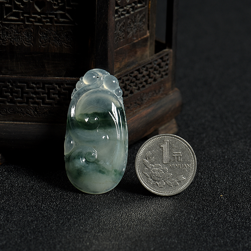 天然糯冰种飘花翡翠如意吊坠-红掌柜