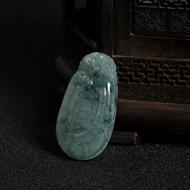 糯冰种飘花翡翠福在眼前吊坠-红掌柜