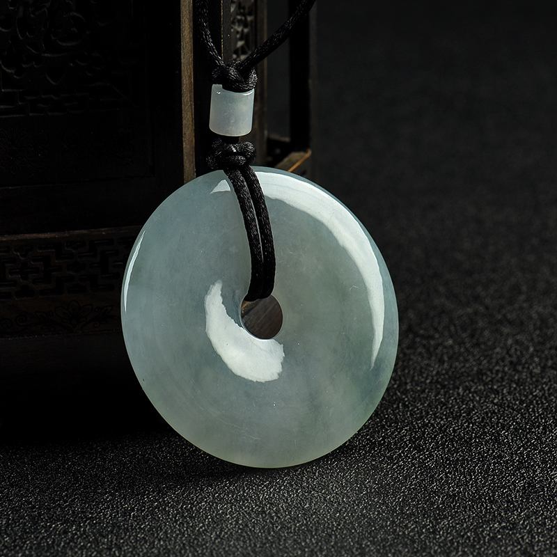 天然糯冰种浅绿翡翠平安扣吊坠-红掌柜