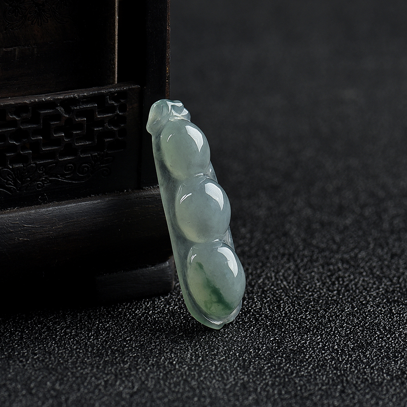 天然糯冰种飘花翡翠连中三元吊坠-红掌柜